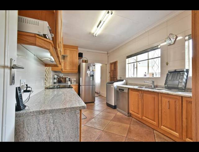 4 BEDROOM HOUSE FOR SALE IN RANDPARK RIDGE